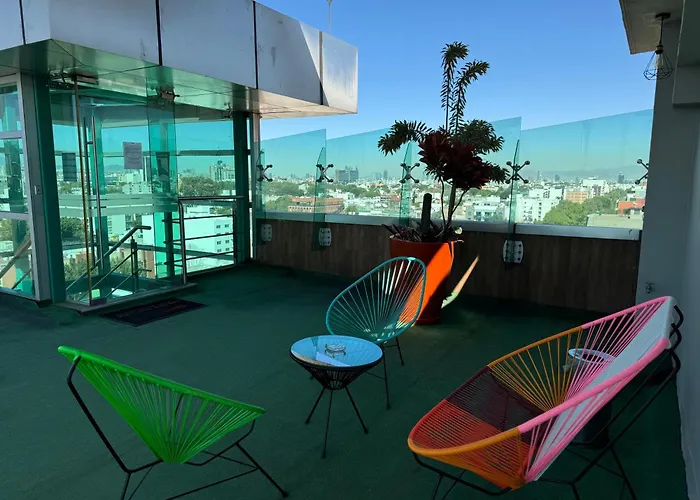 Botanic Loft Stylish & Cozy Retreat W Kitchen & Private Bath Apartamento