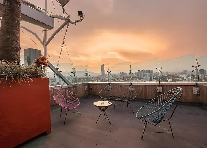 Apartamento Botanic Loft Stylish & Cozy Retreat W Kitchen & Private Bath